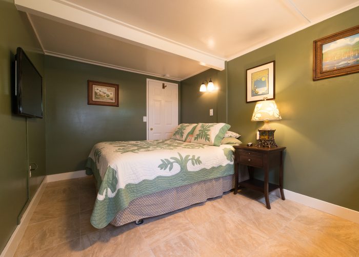 Hibiscus Room 2048x1536 (5 of 8)