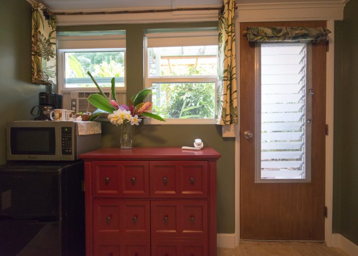 Hibiscus Room 2048x1536 (8 of 8)